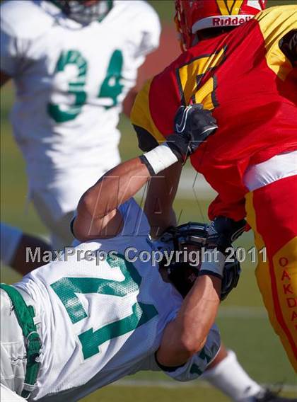 Thumbnail 1 in Oakdale vs. Granite Bay (Far West Showcase) photogallery.