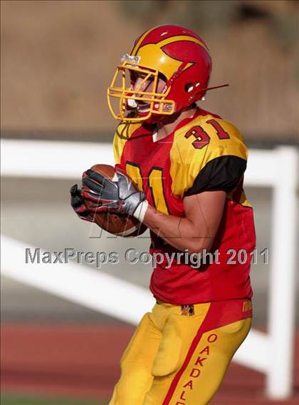Thumbnail 2 in Oakdale vs. Granite Bay (Far West Showcase) photogallery.