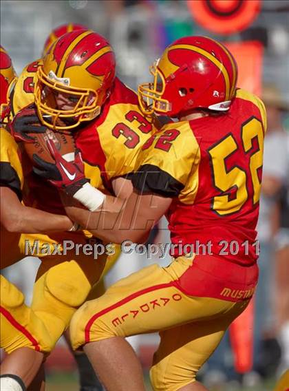 Thumbnail 2 in Oakdale vs. Granite Bay (Far West Showcase) photogallery.