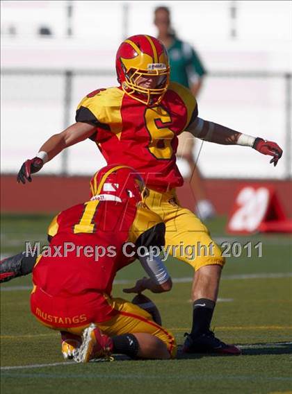 Thumbnail 1 in Oakdale vs. Granite Bay (Far West Showcase) photogallery.