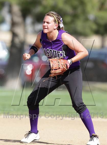 Thumbnail 3 in Village Christian vs. Vasquez (High Desert Classic) photogallery.