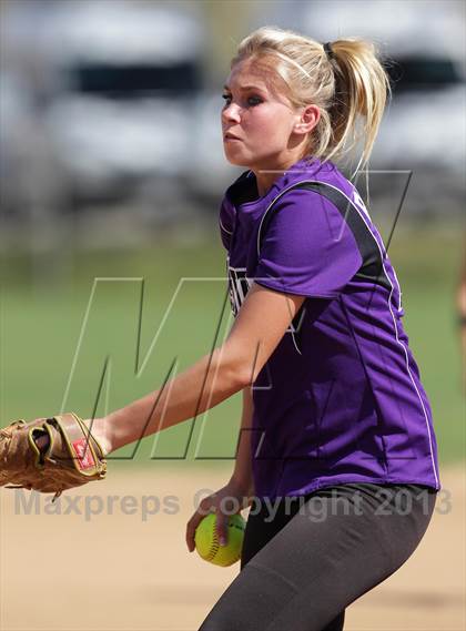Thumbnail 1 in Village Christian vs. Vasquez (High Desert Classic) photogallery.