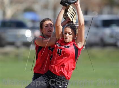 Thumbnail 3 in Village Christian vs. Vasquez (High Desert Classic) photogallery.