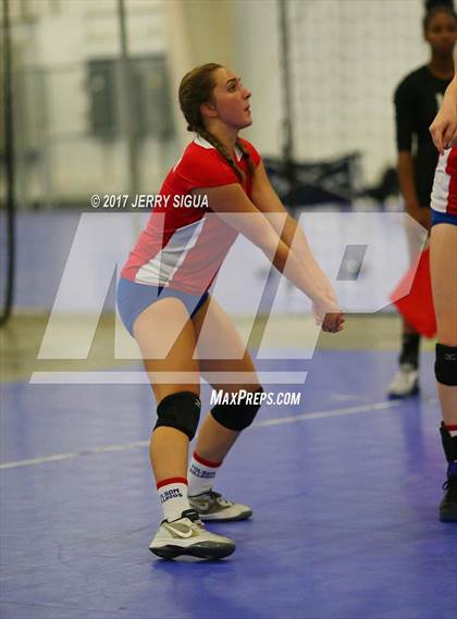 Thumbnail 2 in Folsom vs Lodi (CIVT Pre-Season Varsity Tournament) photogallery.