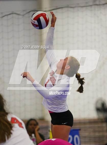 Thumbnail 3 in Folsom vs Lodi (CIVT Pre-Season Varsity Tournament) photogallery.