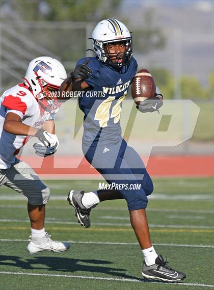 Thumbnail 2 in West Ranch vs. Pasadena photogallery.
