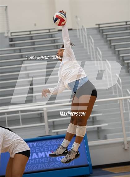 Thumbnail 2 in Uvalde @ Harlan photogallery.