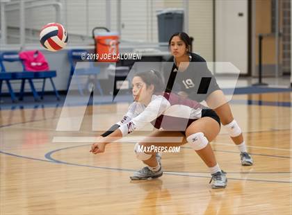 Thumbnail 1 in Uvalde @ Harlan photogallery.
