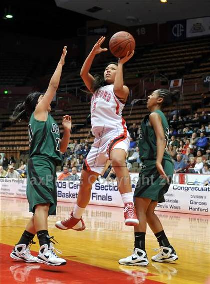 Thumbnail 1 in Hanford vs. Garces (CIF CS D2 Final) photogallery.