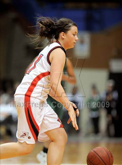Thumbnail 3 in Hanford vs. Garces (CIF CS D2 Final) photogallery.