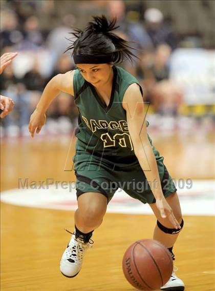 Thumbnail 3 in Hanford vs. Garces (CIF CS D2 Final) photogallery.