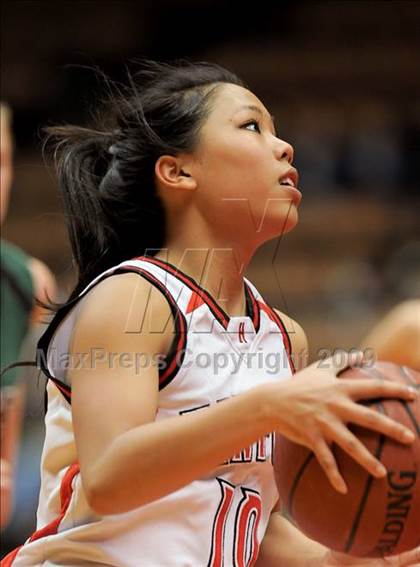 Thumbnail 3 in Hanford vs. Garces (CIF CS D2 Final) photogallery.