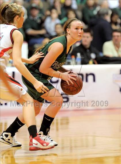 Thumbnail 2 in Hanford vs. Garces (CIF CS D2 Final) photogallery.