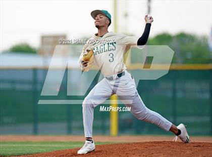 Thumbnail 3 in Desoto @ Cedar Hill photogallery.