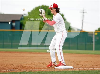 Thumbnail 3 in Desoto @ Cedar Hill photogallery.