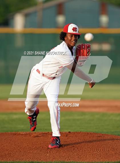 Thumbnail 2 in Desoto @ Cedar Hill photogallery.