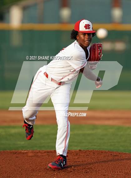 Thumbnail 1 in Desoto @ Cedar Hill photogallery.