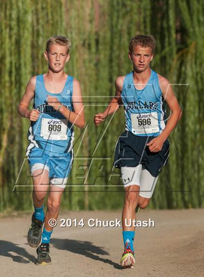 Thumbnail 1 in Clovis Invitational Division 1 5K Varsity Boys Race photogallery.