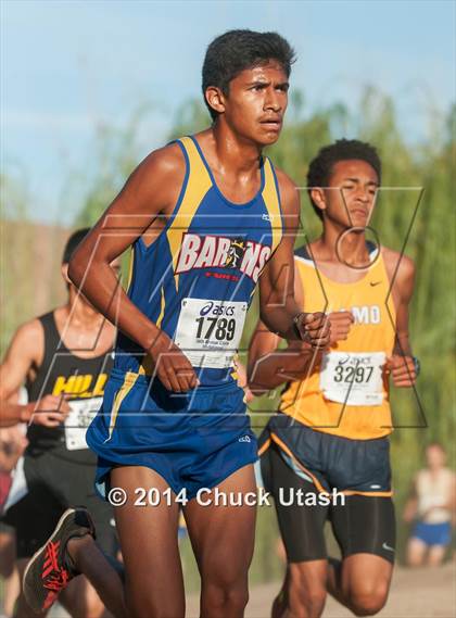 Thumbnail 2 in Clovis Invitational Division 1 5K Varsity Boys Race photogallery.