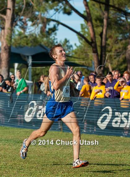 Thumbnail 3 in Clovis Invitational Division 1 5K Varsity Boys Race photogallery.