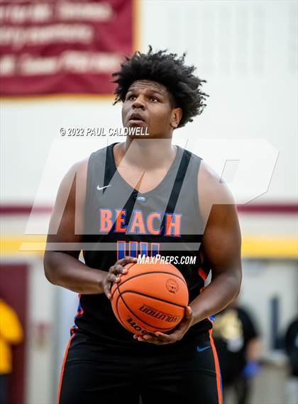 Thumbnail 1 in Rainier Beach @ Mount Tahoma photogallery.