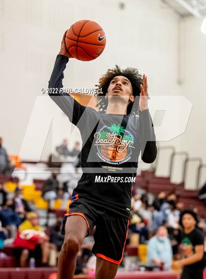 Thumbnail 1 in Rainier Beach @ Mount Tahoma photogallery.