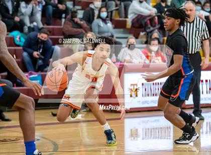 Thumbnail 2 in Rainier Beach @ Mount Tahoma photogallery.