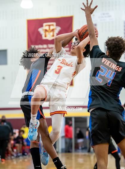 Thumbnail 1 in Rainier Beach @ Mount Tahoma photogallery.