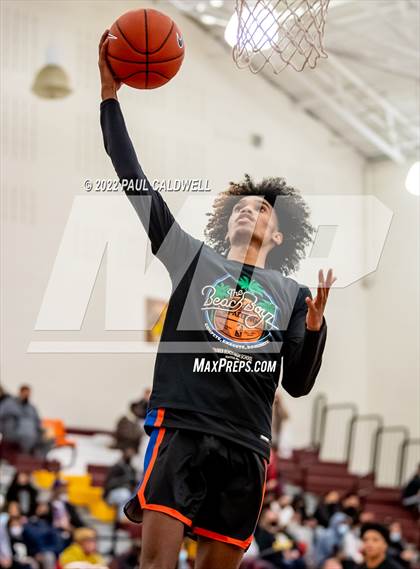 Thumbnail 2 in Rainier Beach @ Mount Tahoma photogallery.