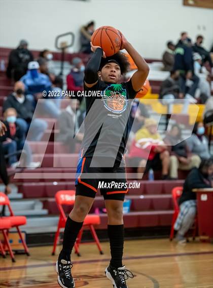 Thumbnail 3 in Rainier Beach @ Mount Tahoma photogallery.