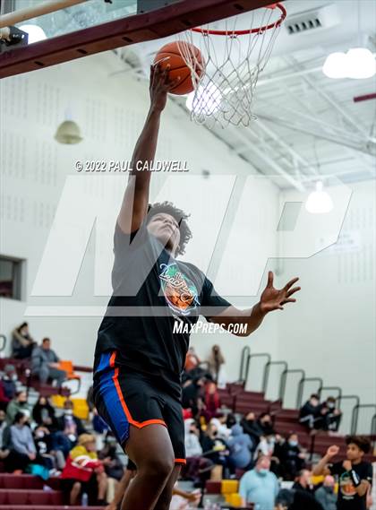 Thumbnail 1 in Rainier Beach @ Mount Tahoma photogallery.