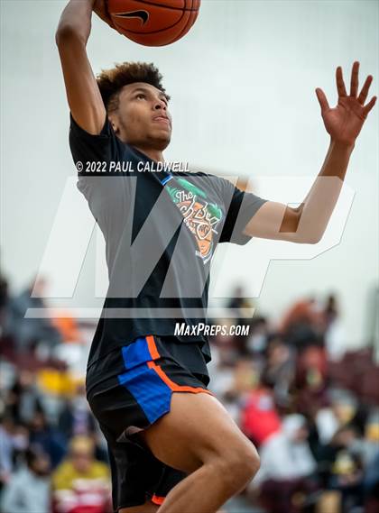 Thumbnail 3 in Rainier Beach @ Mount Tahoma photogallery.