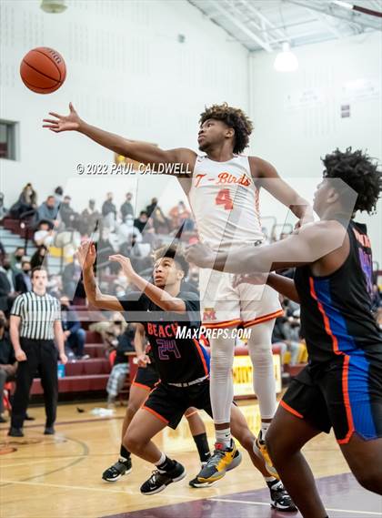 Thumbnail 2 in Rainier Beach @ Mount Tahoma photogallery.