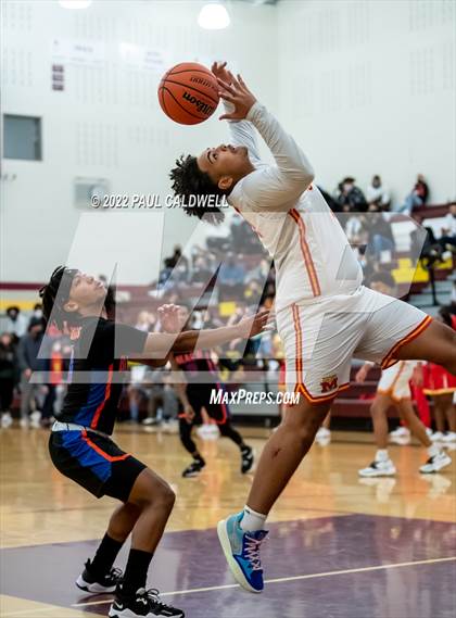 Thumbnail 3 in Rainier Beach @ Mount Tahoma photogallery.