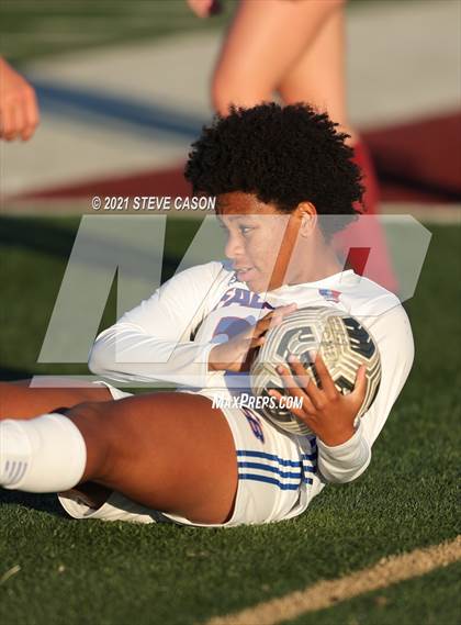 Thumbnail 1 in Christian Brothers vs Whitney (Rocklin/Whitney Invitational) photogallery.