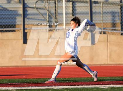 Thumbnail 3 in Christian Brothers vs Whitney (Rocklin/Whitney Invitational) photogallery.