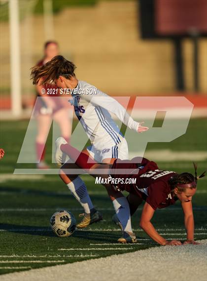 Thumbnail 3 in Christian Brothers vs Whitney (Rocklin/Whitney Invitational) photogallery.