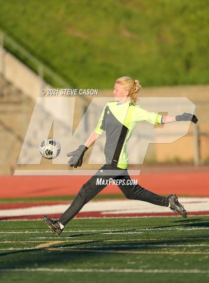 Thumbnail 1 in Christian Brothers vs Whitney (Rocklin/Whitney Invitational) photogallery.