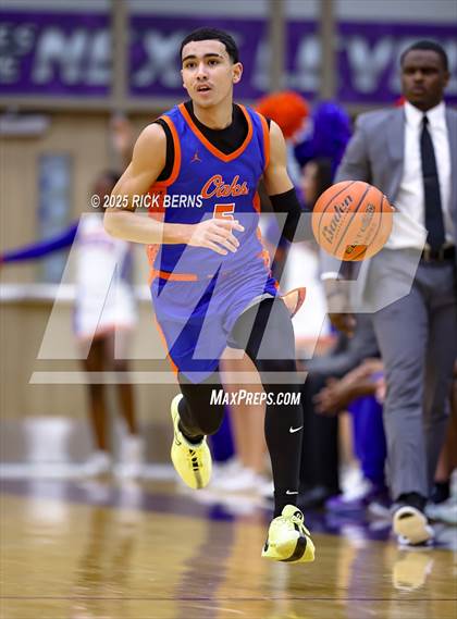 Thumbnail 3 in Grand Oaks vs Cypress Woods (UIL 6A D1 Basketball Area Playoffs) photogallery.