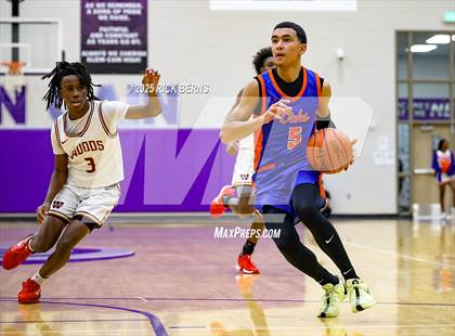 Thumbnail 2 in Grand Oaks vs Cypress Woods (UIL 6A D1 Basketball Area Playoffs) photogallery.