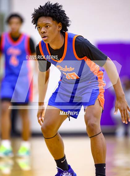 Thumbnail 3 in Grand Oaks vs Cypress Woods (UIL 6A D1 Basketball Area Playoffs) photogallery.