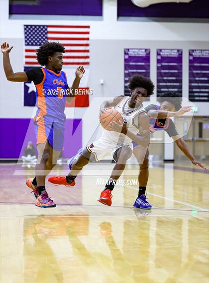 Thumbnail 1 in Grand Oaks vs Cypress Woods (UIL 6A D1 Basketball Area Playoffs) photogallery.