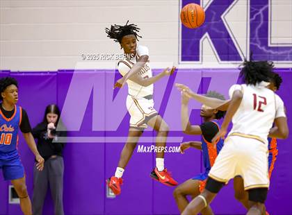 Thumbnail 2 in Grand Oaks vs Cypress Woods (UIL 6A D1 Basketball Area Playoffs) photogallery.