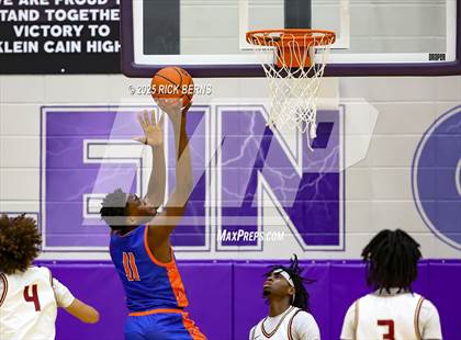 Thumbnail 1 in Grand Oaks vs Cypress Woods (UIL 6A D1 Basketball Area Playoffs) photogallery.