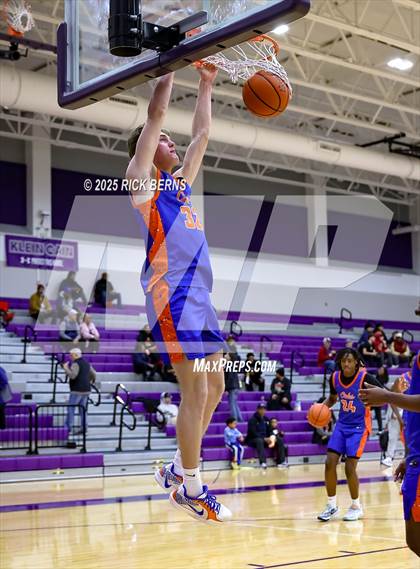 Thumbnail 1 in Grand Oaks vs Cypress Woods (UIL 6A D1 Basketball Area Playoffs) photogallery.
