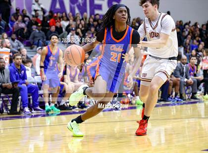 Thumbnail 3 in Grand Oaks vs Cypress Woods (UIL 6A D1 Basketball Area Playoffs) photogallery.