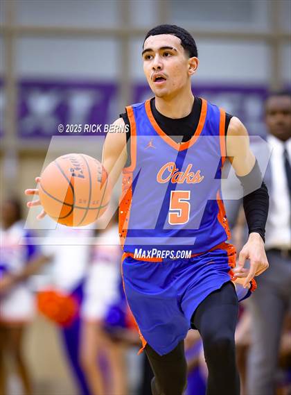 Thumbnail 2 in Grand Oaks vs Cypress Woods (UIL 6A D1 Basketball Area Playoffs) photogallery.