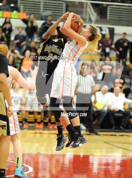 Thumbnail 3 in Beverly Hills vs. Knight (CIF-SS 4A Final) photogallery.