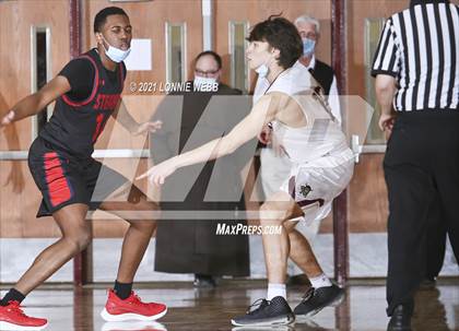 Thumbnail 1 in Archbishop Stepinac @ Iona Prep (Brother Stoudt Best of 7 Series Game 2) photogallery.