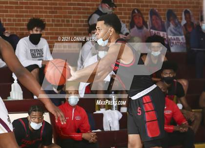 Thumbnail 1 in Archbishop Stepinac @ Iona Prep (Brother Stoudt Best of 7 Series Game 2) photogallery.